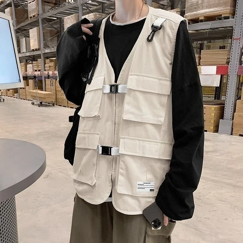 

2025 New Men's Streetwear Vest Retro Military Design with Pockets 100% Cotton Loose Outdoor Jacket for Hip Hop Lovers