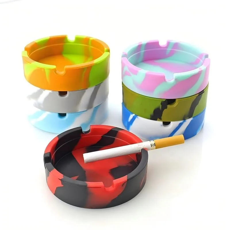 1/2 Pcs Silicone Ashtray with Luminous Effect High Temperature Resistance and Anti Drop Circular Design for Household Bars