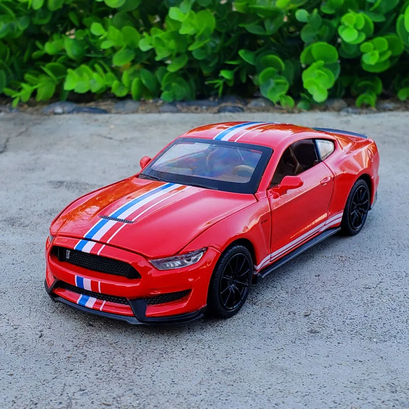 1/32 SHELBY GT350 Sports Car Model Alloy Pull Back Vehicle Genuine License Simulation Car Children Toys Gift