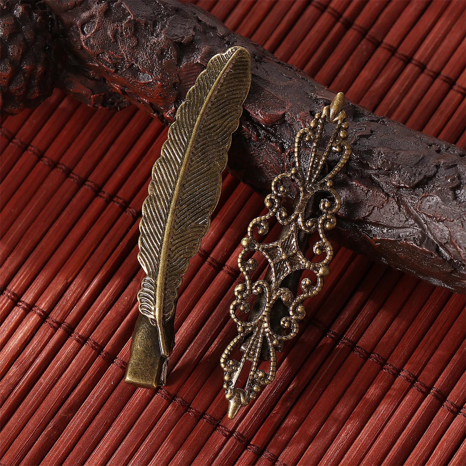 

12Pcs Women Hair Clips Vintage Alloy Hair Accessories with Exquisite Leaf Flower Design Styling Decor Gift for