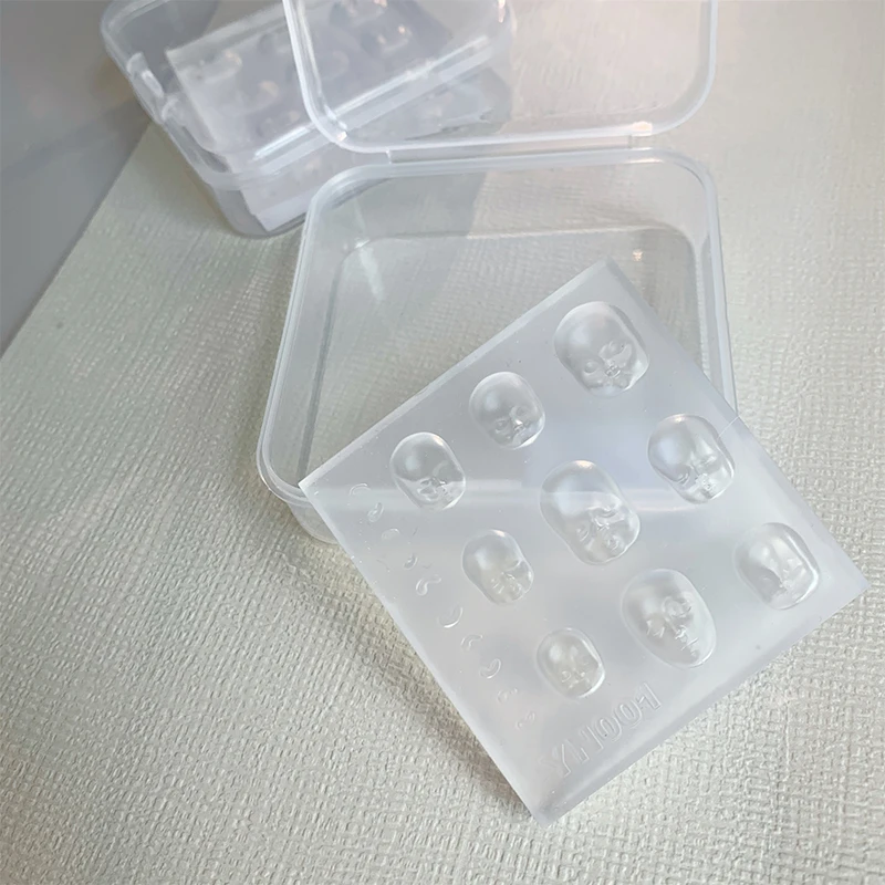 قالب سيليكون ثلاثي الأبعاد على شكل وجه دمية كرتونية قالب نقش يدوي زخارف أظافر إكسسوارات مانيكير سيليكون - 4