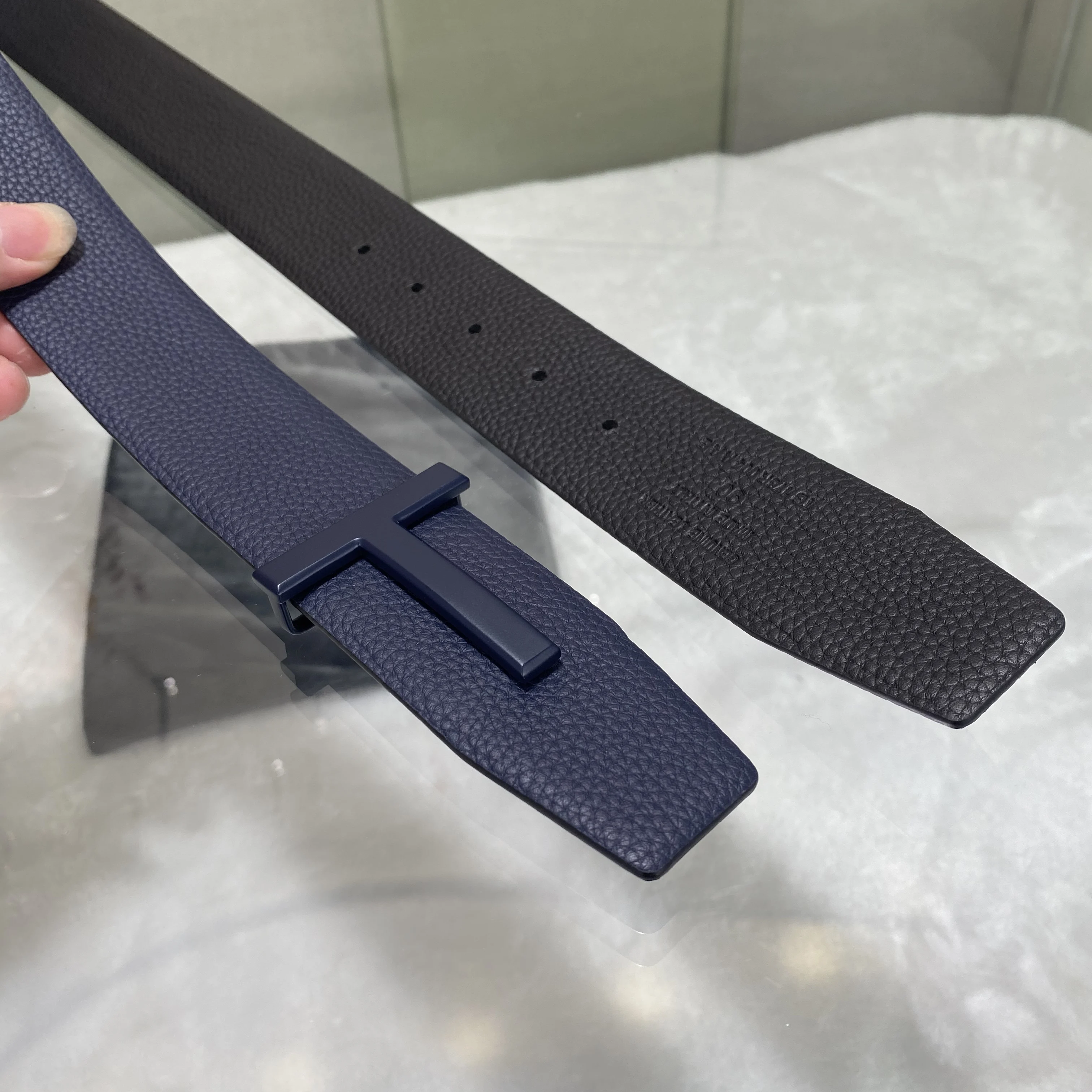 Double-Sided Leather Belt with Letter Buckle T-Shaped Men's Fashionable Genuine Leather Belt Stylish Men's Belt Workwear