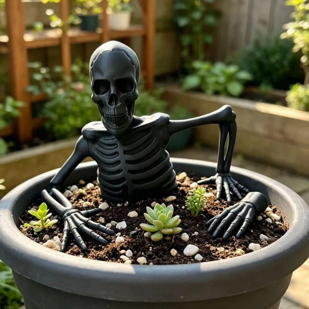 Vintage Half Body Skeleton Decoration Distressed Design Realistic Halloween Skull Garden Decoration Mini