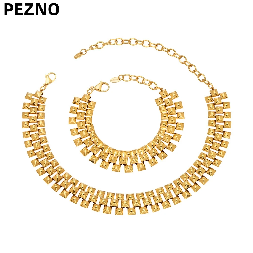 Chunky Pyramid Stud Choker Necklace for Women 18K Gold Plated Waterproof Hypoallergenic Punk Statement Fashion Jewelry