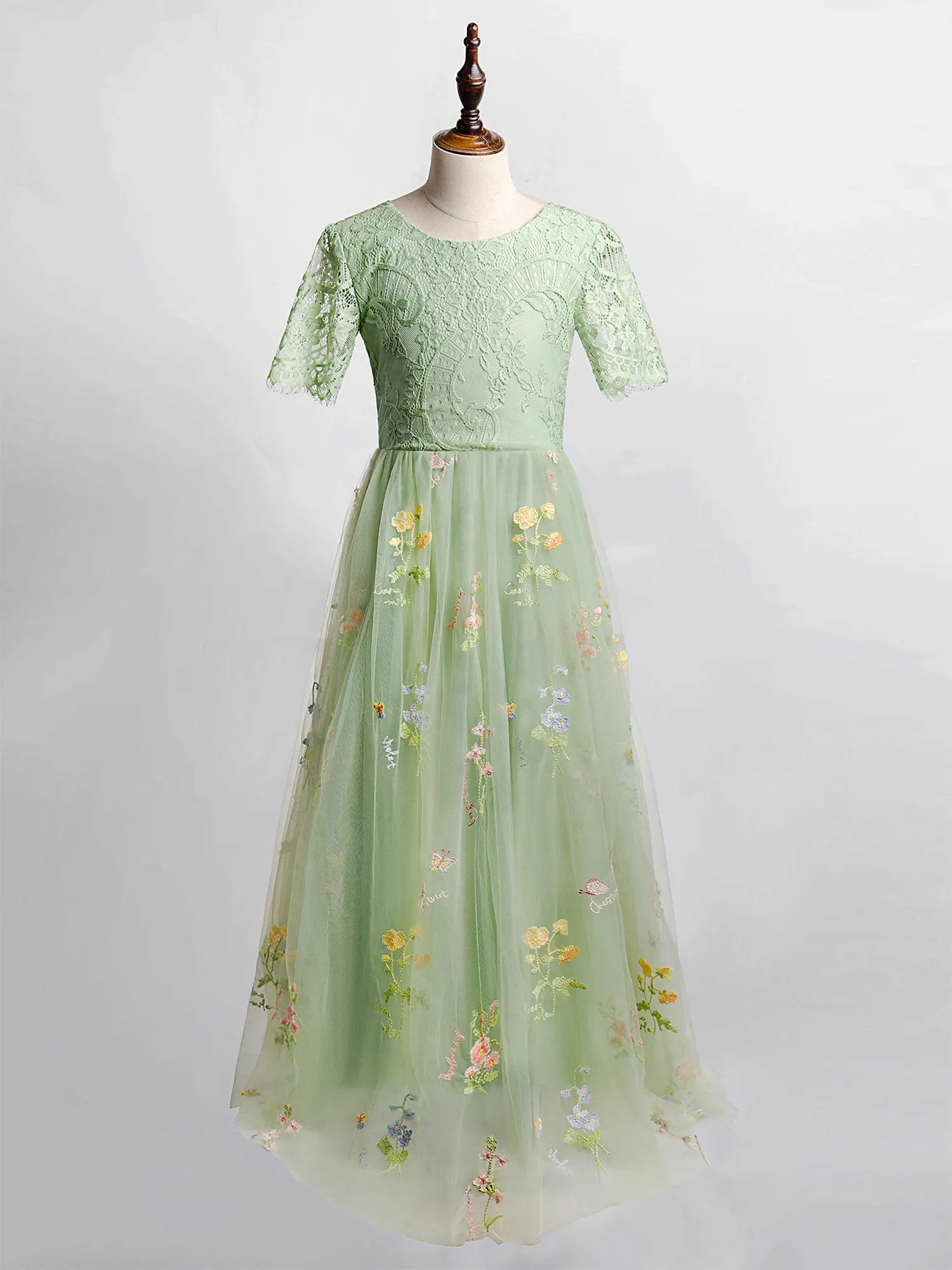 Green Floral Embroidered Flower Girl Dress Lace V-back With Scalloped Soft Flowey Embroid Tulle Skirt Junior Pageant Dress