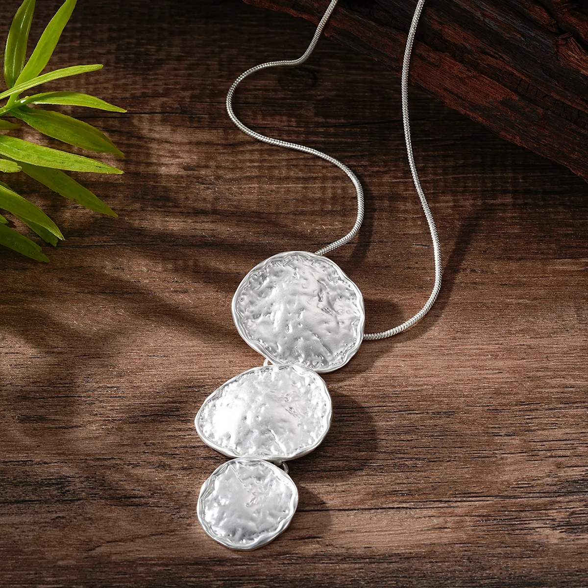 قلادة طويلة مستديرة هندسية كبيرة قلادة أنيقة مكتنزة الأفعى سترة سلسلة المرأة مجوهرات الأزياء للنساء أمي هدية الكريسماس #4