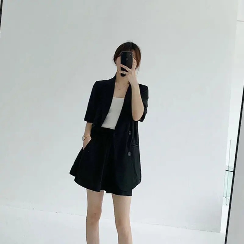 Women\'s Summer New Casual Short Sleeved Blazers Jacket Matching Set Korean Loose Fashion Professional Suit Coat+Shorts Two Piece