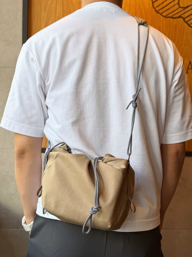 Pro Drawstring Camera Portable Bag Pouch for Fujifilm X-T5 X-S20 X-T4 X-H2 Anti-Collision with Magnetic Storage Pocket