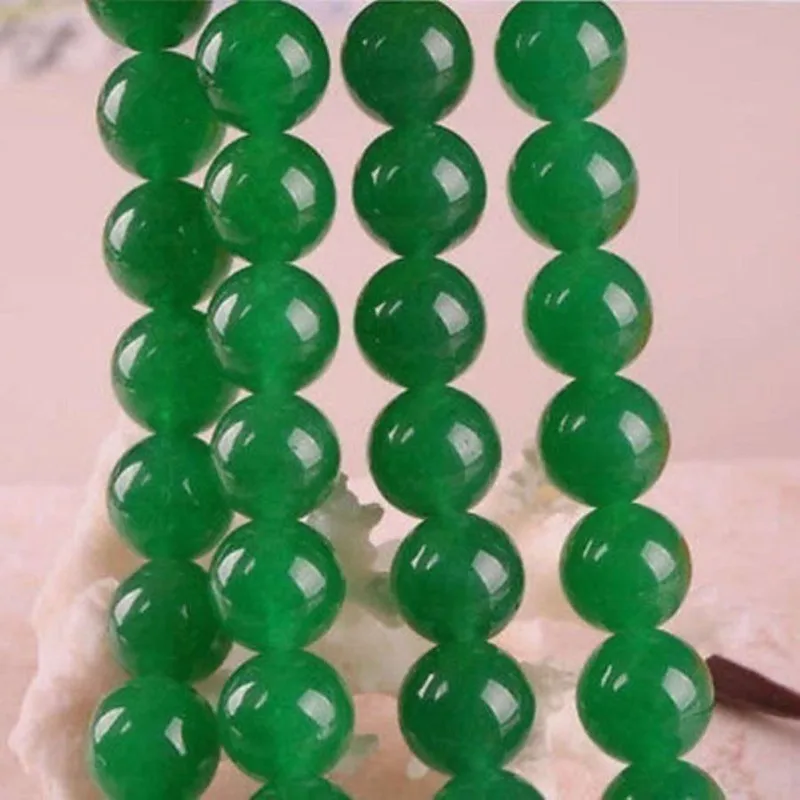 

AAA 6mm Natural Emerald Gem Round Jade Beads 14 Inch 5 Pieces -