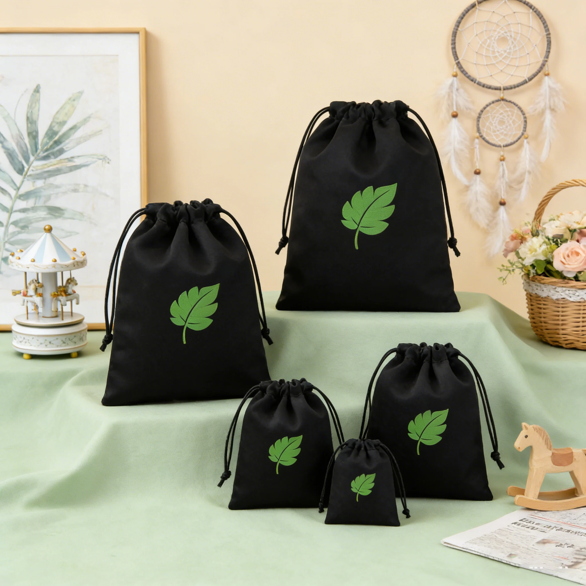 

100Pcs Silk Satin Cosmetic Makeup Bag Storage Small Gift Jewelry Ring Drawstring Pouch Bags Travel Organizer Custom Design Log