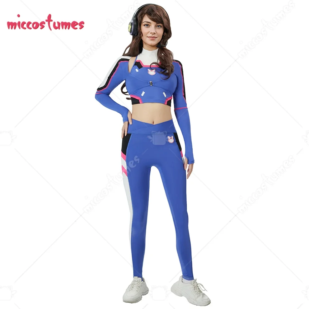 

Miccostumes Women's DVA Derivative Striped Yoga Wear Sportswear Top and Leggings with Jacket