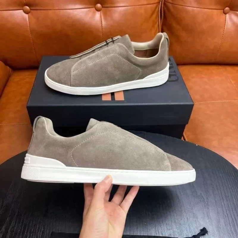 Casual-Sportschuhe aus Segeltuch mit flachem Boden für Herren im Frühjahr und Herbst Neue Herren schuhe mit weichen Sohlen und Sportschuhen für Herren