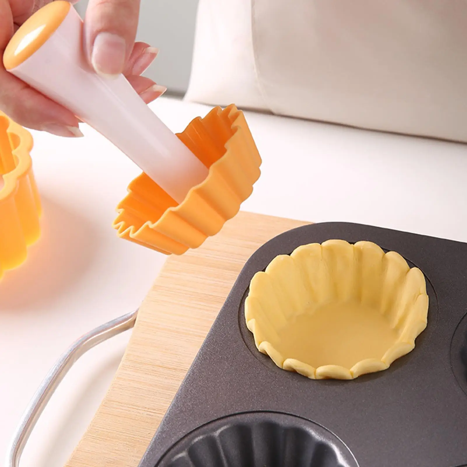 Non-Stick Egg Tart Mold Dishwasher Safe Baking Pan for Tartlet Muffin, Reusable Pastry Tool for Home Baking Cheesecake