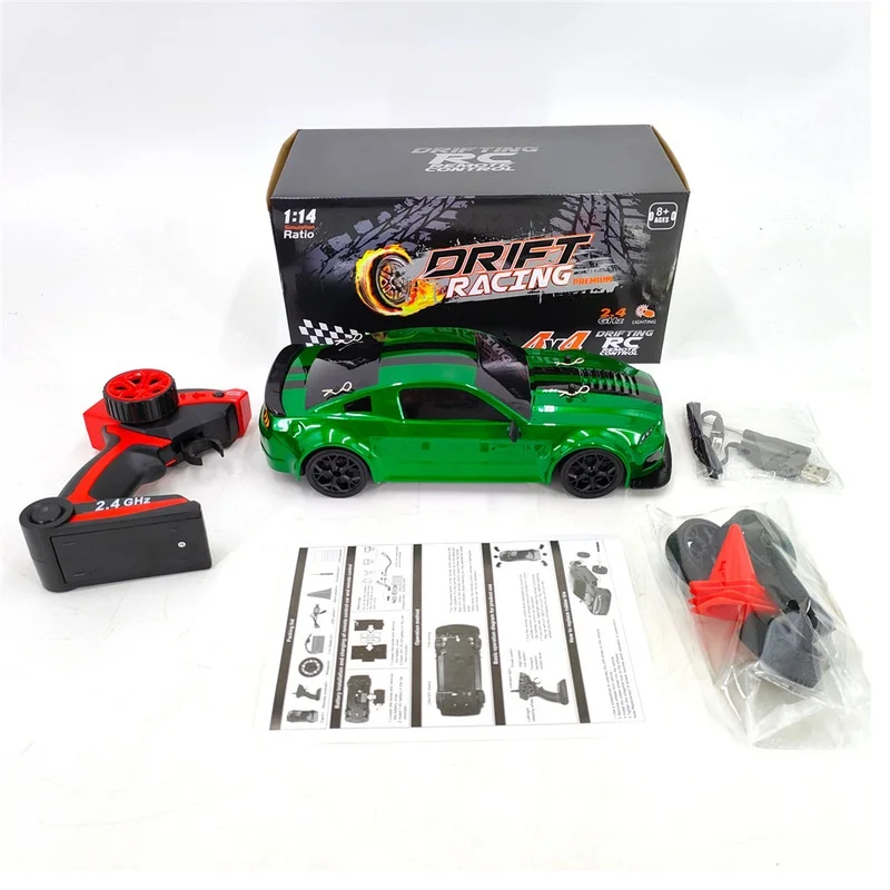 YY PLAY RC Cars 8005 Dodge/Mustang 1:14 4WD Rapid Drift Auto ad alta velocità 2.4G Modello di simulazione da corsa RC Racing Giocattoli per bambini