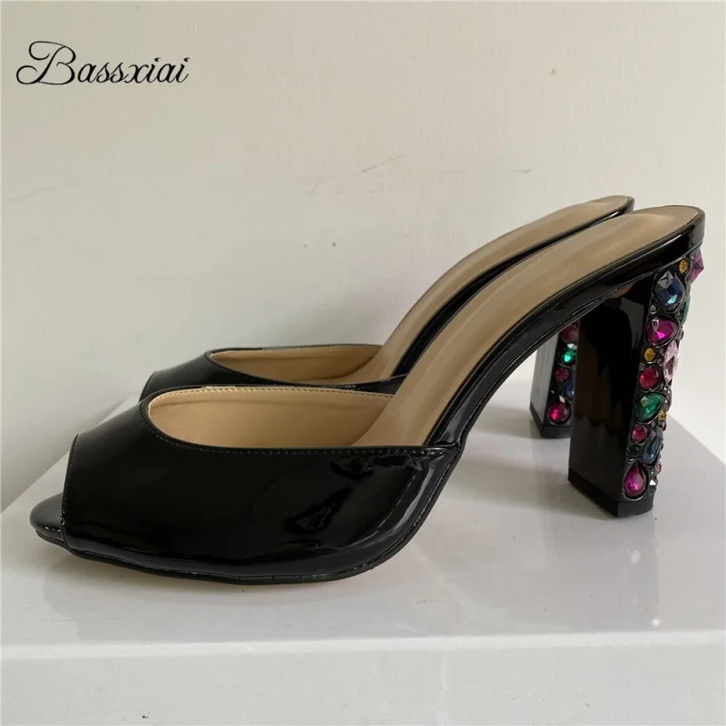 

Красочные туфли-лодочки на высоком каблуке со стразами, летние лаконичные стильные разноцветные тонкие женские сандалии с босоножками на пятке