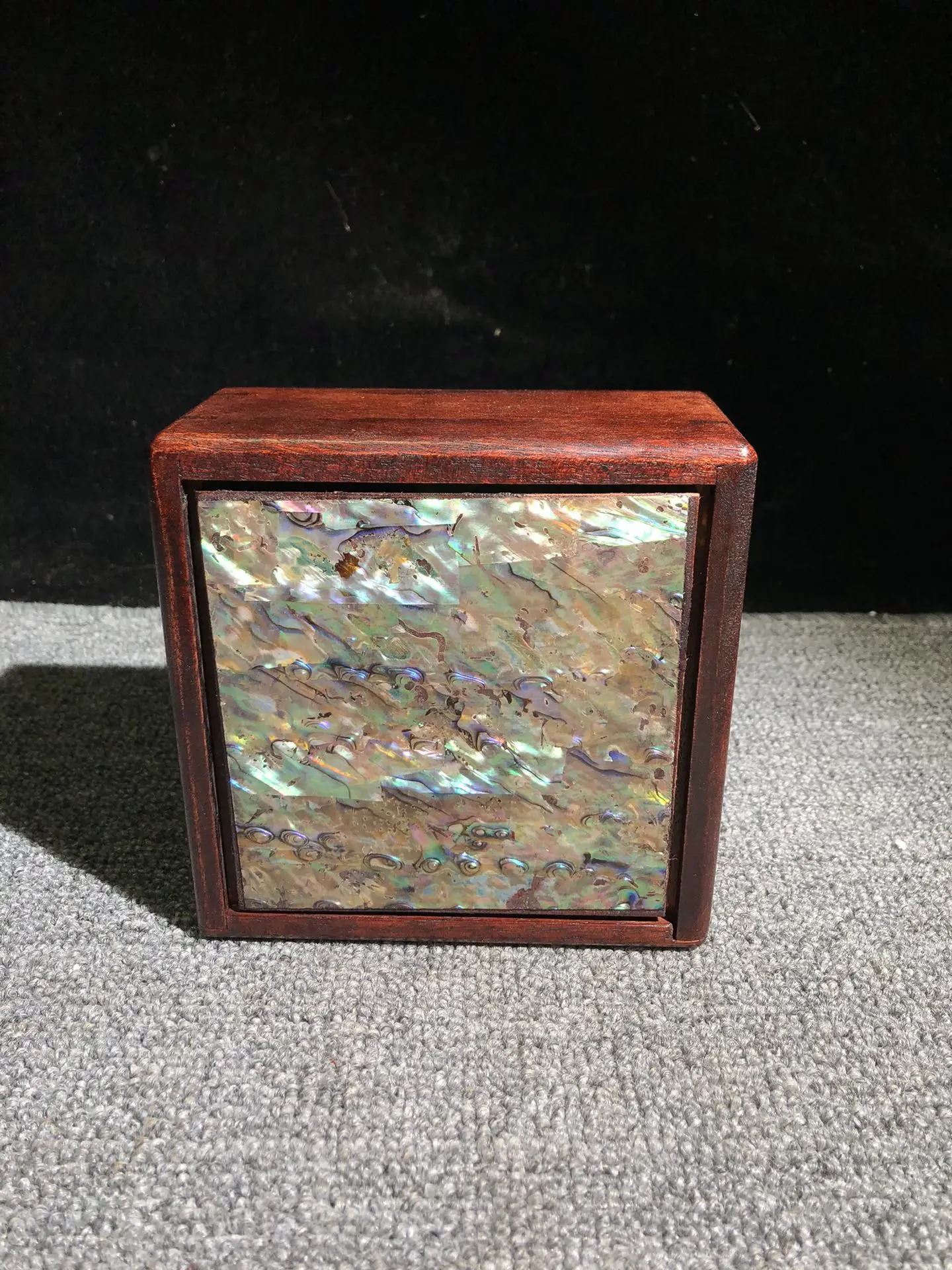 Chinese natural rosewood inlaid with mother of pearl mechanism box wooden box square box ornament 12.5/6 cm