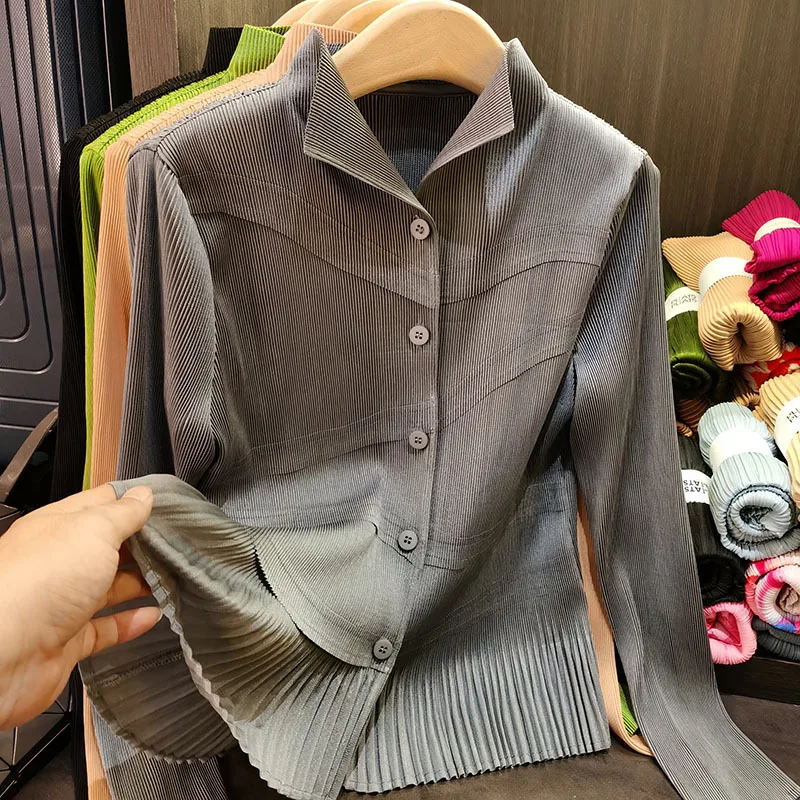 

Miyake Pleated Jacket Premium Sense Solid Color Cardigan Top 2025 Spring Pleated Ruffled Long-sleeved Single-breasted Jacket