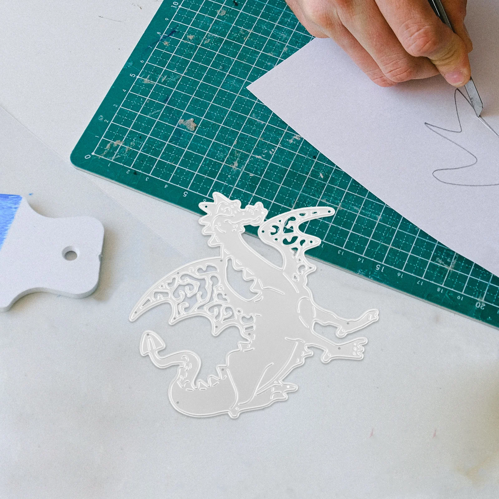 

Comfortable Dragon Cutting Die Steel Molds for Paper Crafts Album Decor Embossing Template