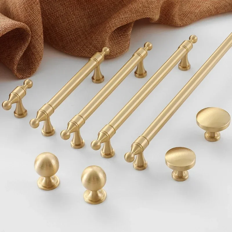 Massive Messing-Griffe im französischen Vintage-Stil, antike Bronze, Retro-Möbelgriffe, Knöpfe 96/128/160mm, Schrank- und Garderobenbeschläge – Detail 8