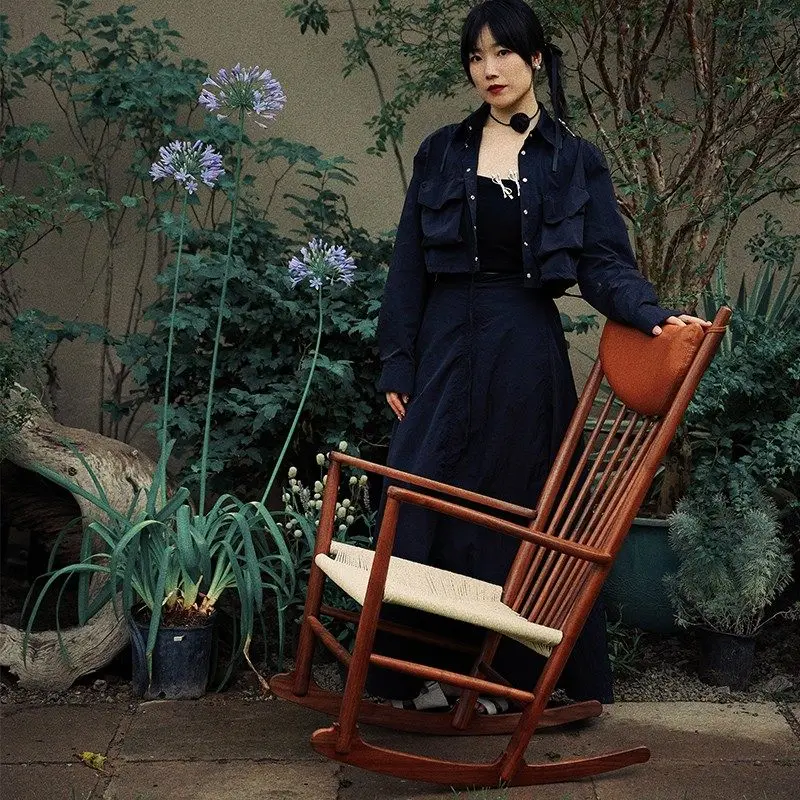 

Rocking chair Solid wood with armrest Vintage high backrest Lazy recliner Balcony Outdoor rocking chair