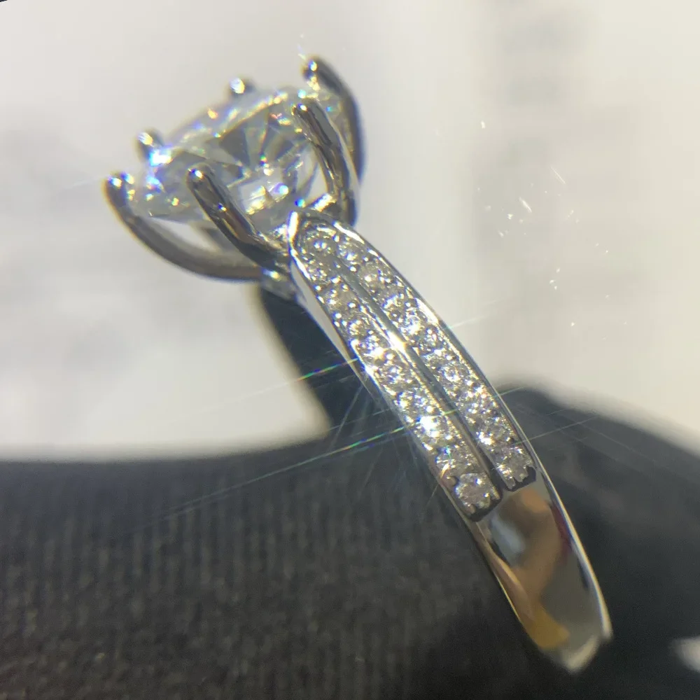 MDLFES Moiss1nite نمط سميكة مطلي 18K 2 قيراط فو مويسان موضة العريس خاتم الماس الزفاف