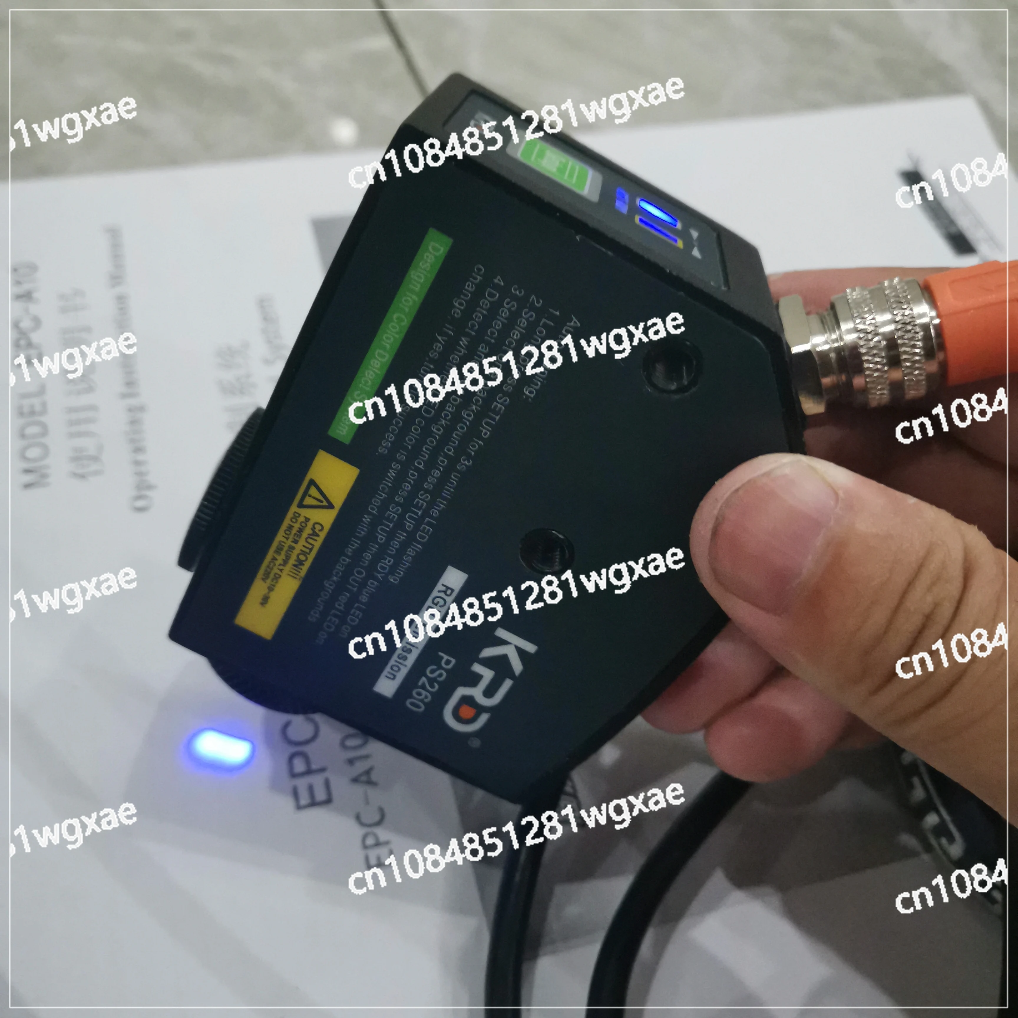 

Применение отражающего датчика цветового кода PS-260 для отслеживания оптического глаза Контроллер наведения катушки EPC-A10/EPC-D12