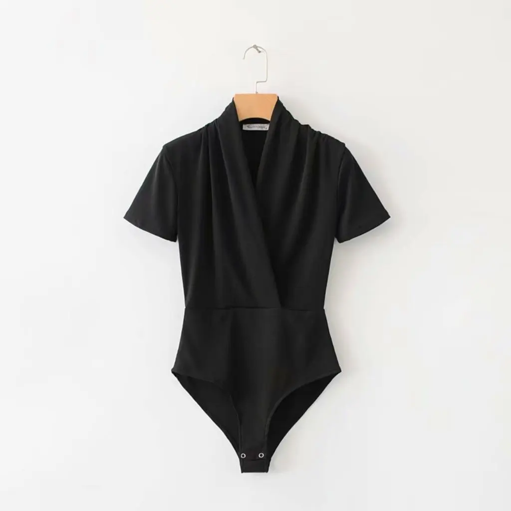 

Single Women's Slim Fit V-Neck Short Sleeve T-Shirt European American Style Solid Color One-Piece Top for Casual Occasions