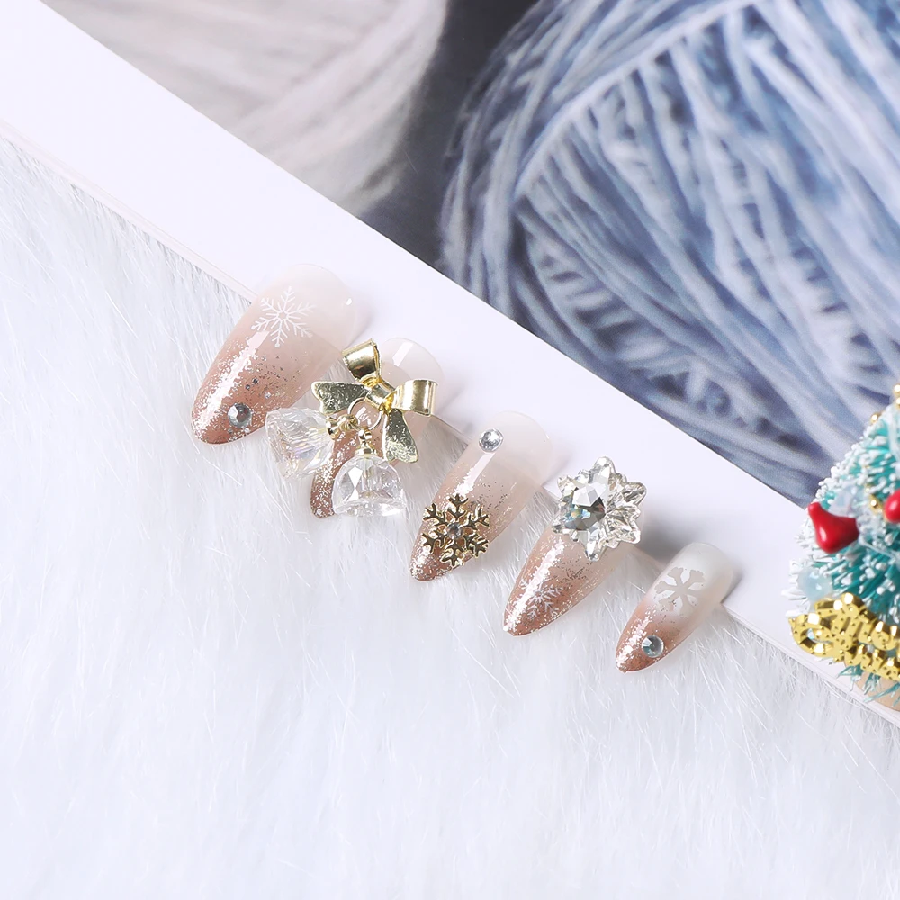 24 個ゴールドスノーフレークベルプレス爪グリッターパウダー冬クリスマスラインストーン偽ネイルチャーム偽ネイルアートマニキュア * &