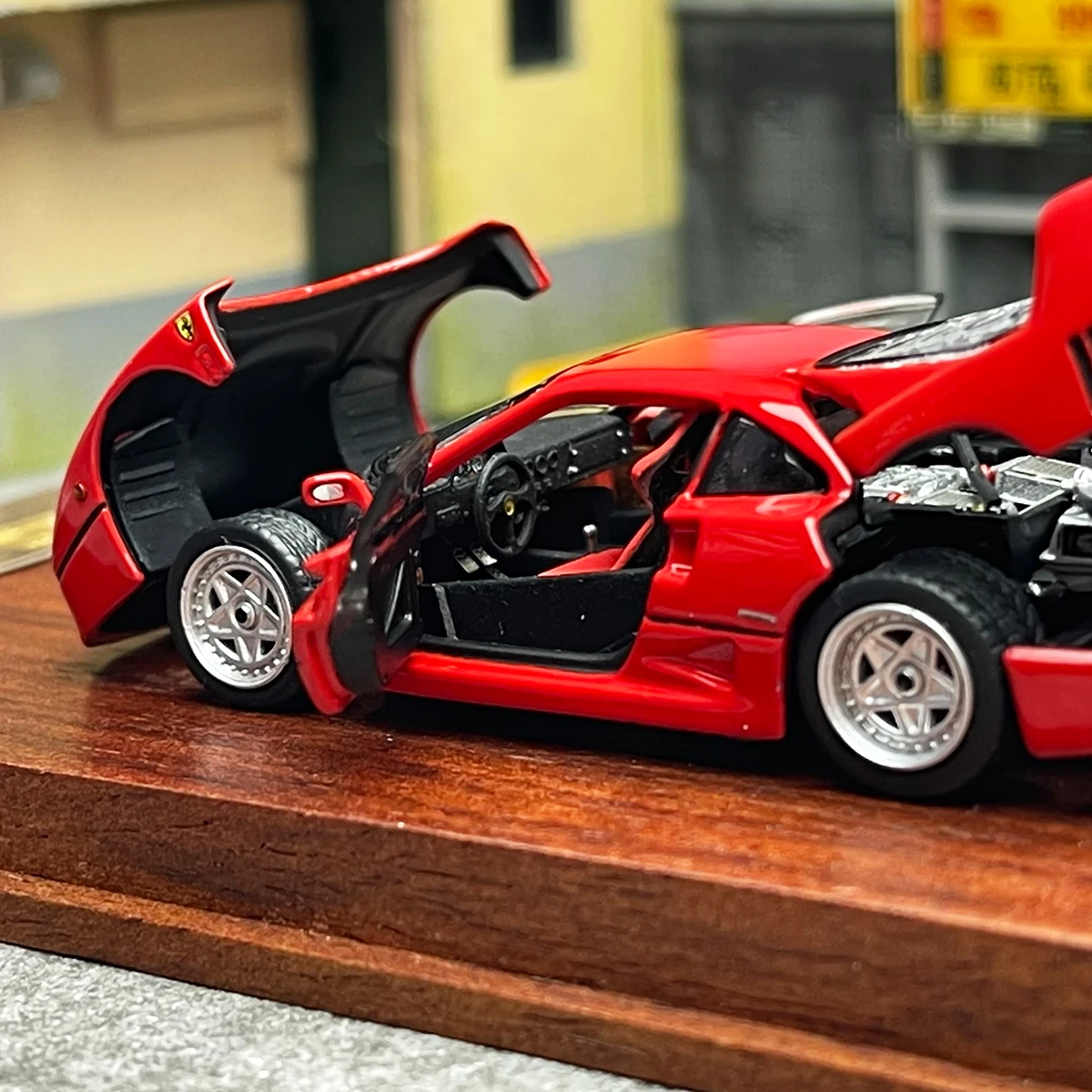 PGM 1:64 F40 Alloy Fully Open Simulation Limited Edition Alloy Metal Static Car Model Toy Gift