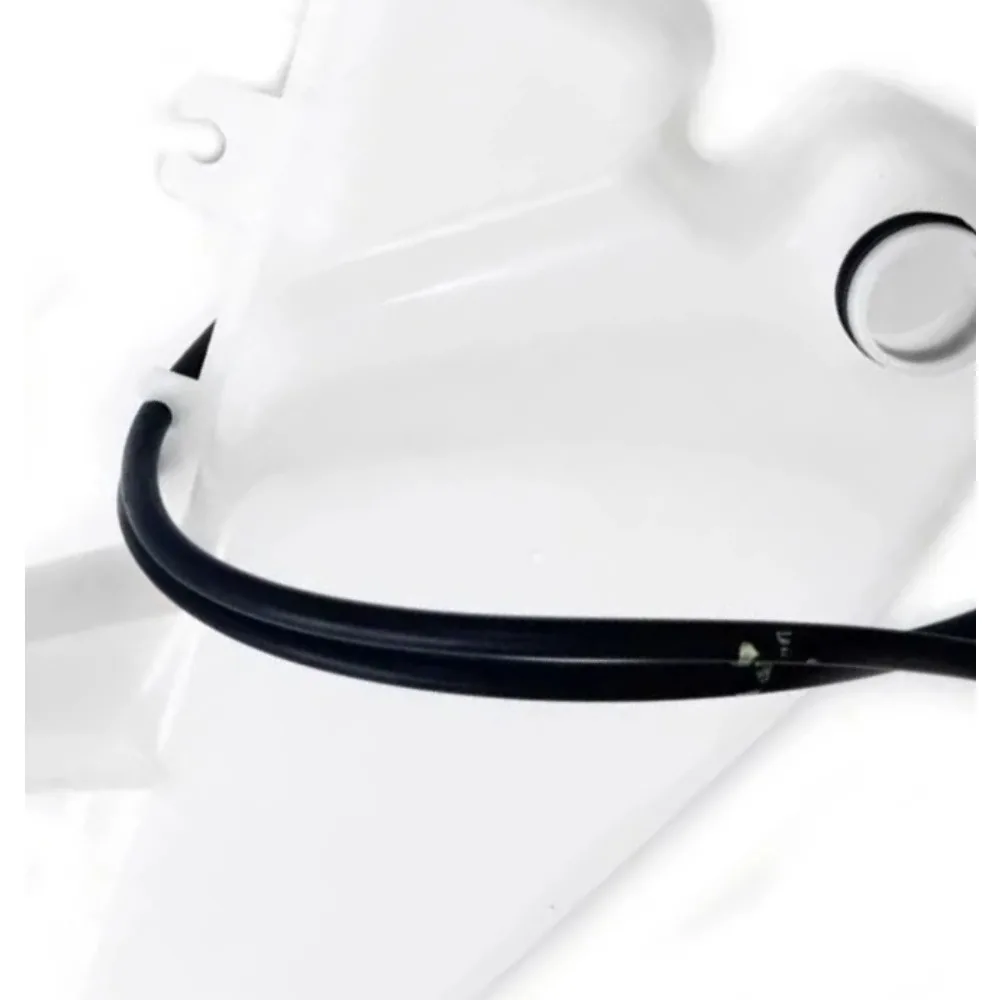 Genuine Wiper Spray Washer Fluid Glass Water Bottle Assembly for BYD SONG MAX Brand New Automotive Parts Accessories