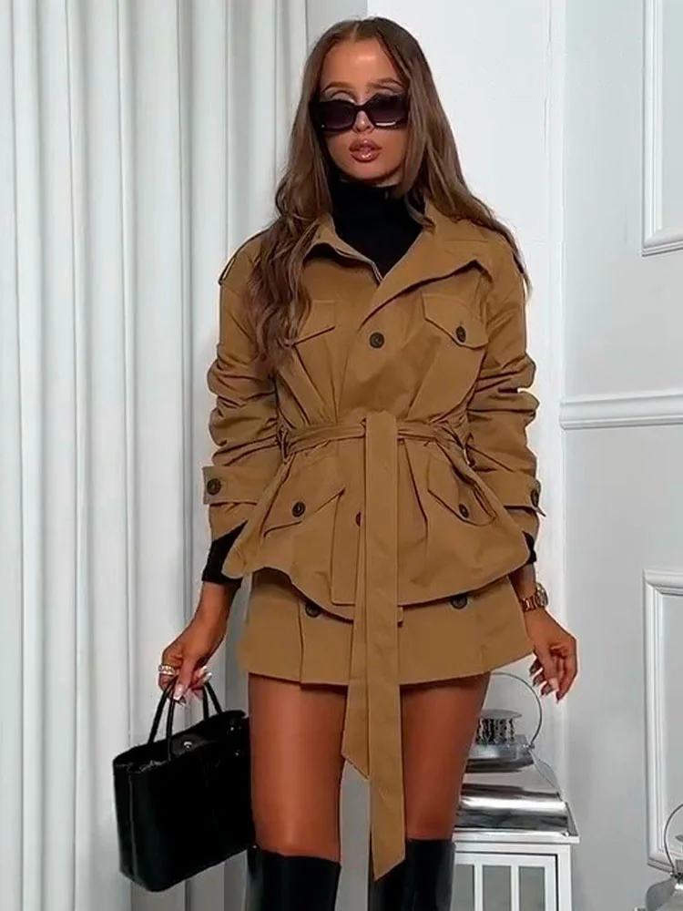 HH Damen 2-teiliges Set, modisch, einreihig, lange Ärmel, hoher Kragen, Taschengürtel, Design, Jacke + elastische Taille, kurze Culottes