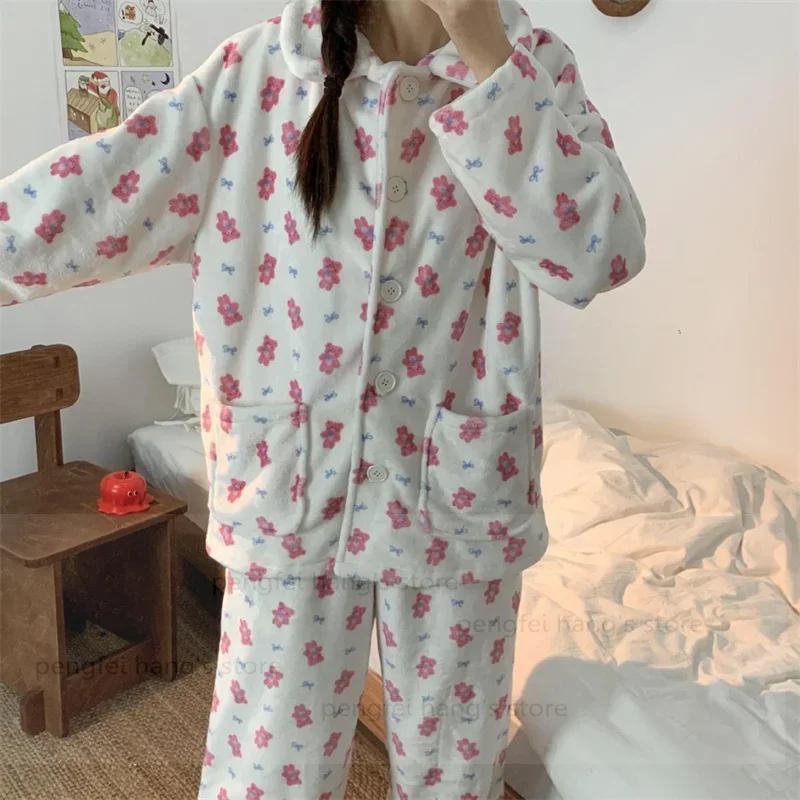 

Warm Kawaii Print Pajamas Suit Thick Flannel Home Clothes 2Pcs 2025 Autumn Winter Loungewear Pijamas De Mujer Sleepwear