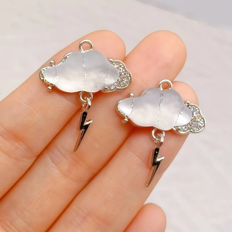 

5Pcs Alloy Cloud Cute Keychain Pendant Necklace Charm DIY Handmade For Bracelet Necklace Earring Pendant Accessories