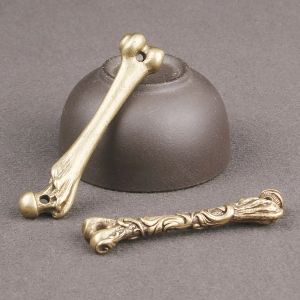 

2 Pcs Retro Brass Keychain Vintage Ornaments Decorative Puppy Bone Pendant DIY Amulet Hanging Craft Small Charms Desk