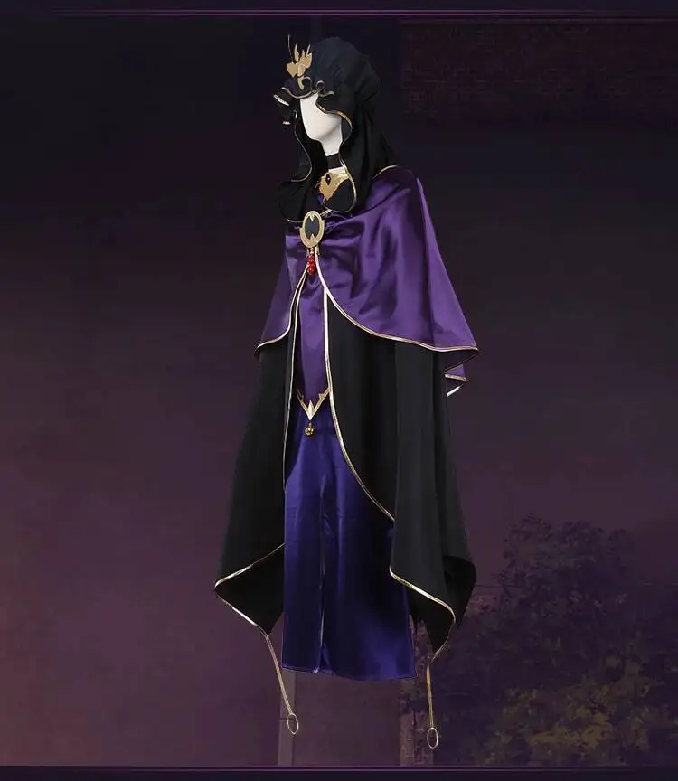 Medea C Mom Cosplay Costume - close-up view