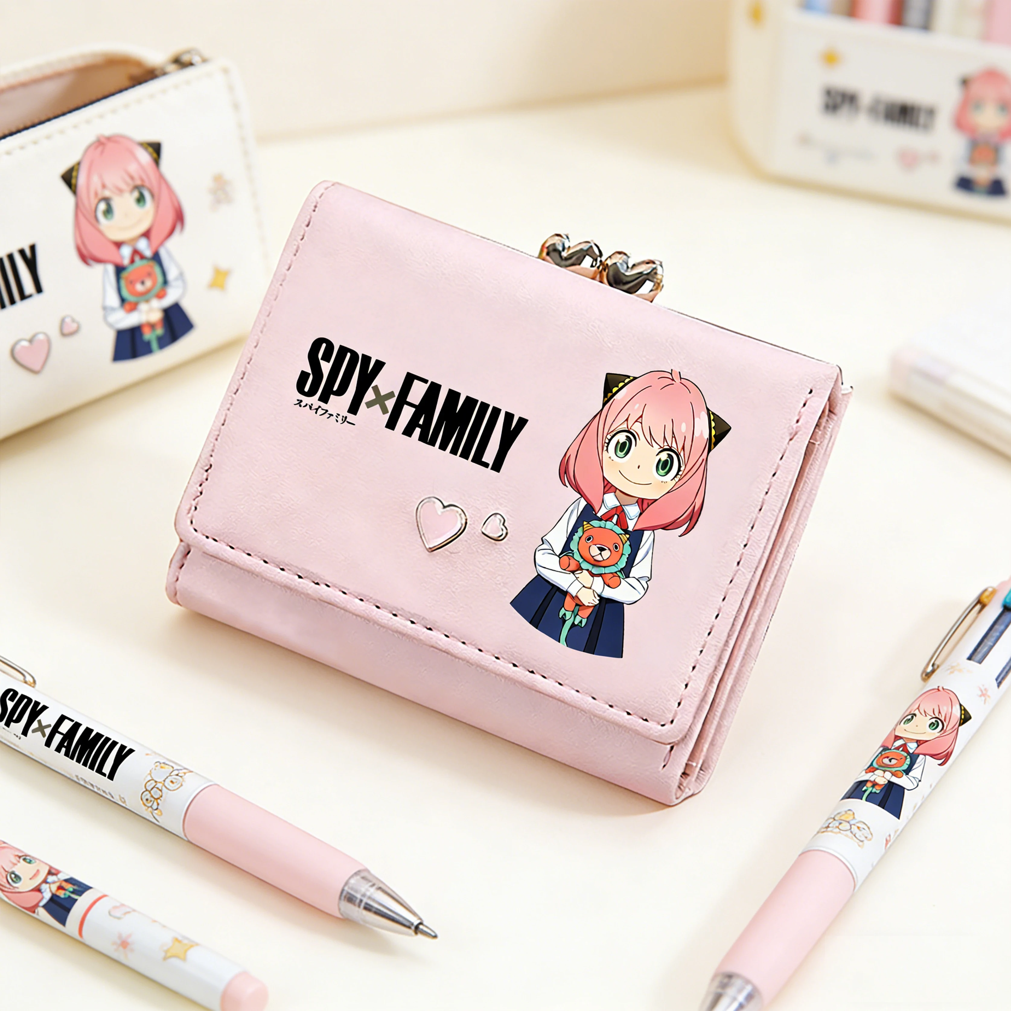 

SPY×FAMILY Kawaii Короткие Кошельки Anya бумажник с мультяшным рисунком для удостоверения личности женские розовые Кошельки для монет Мини-клатч для денег Сумки для замены