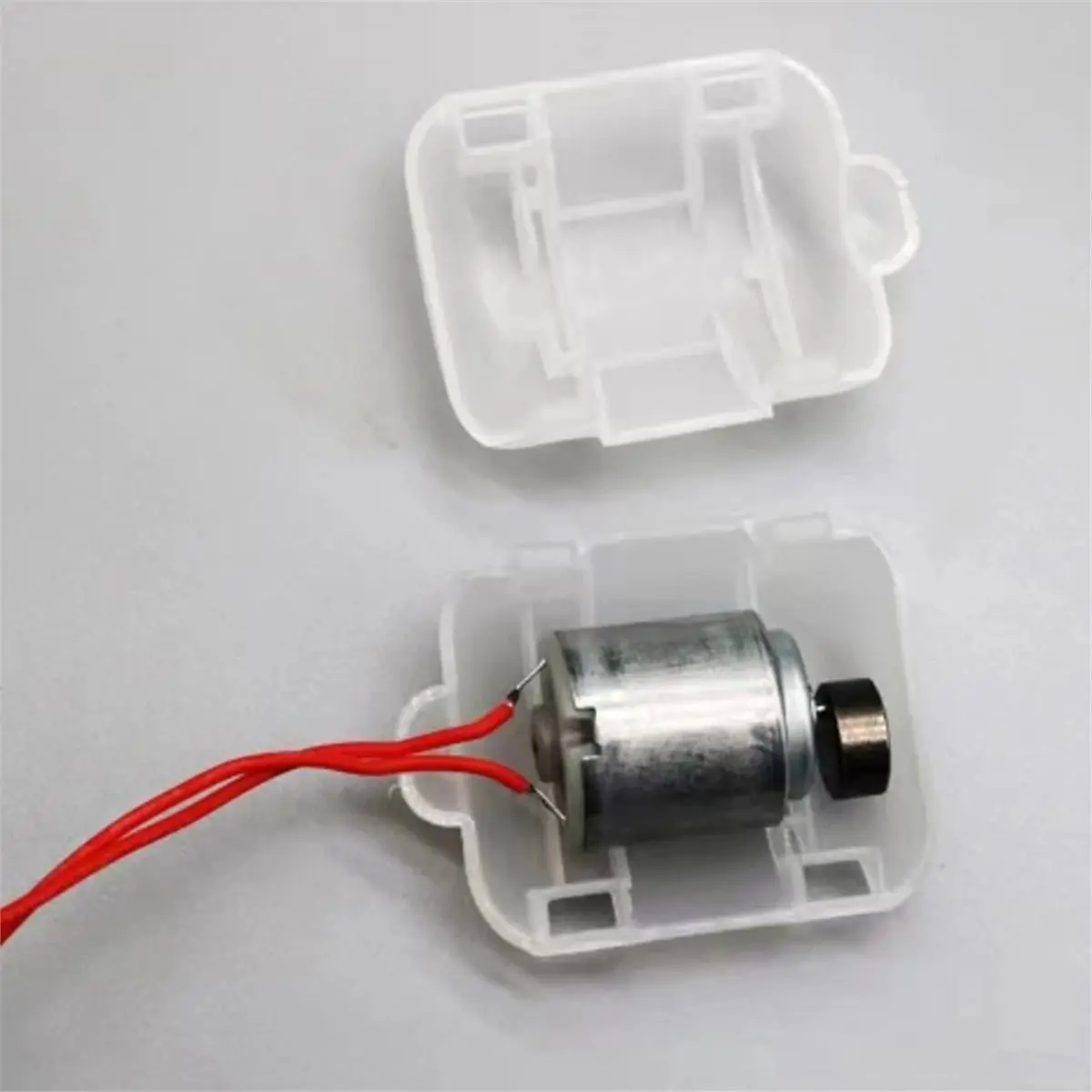 2026 New Powerful Vibration 260 Motor DC DIY Motor with Housing 3V 5V 12V Vibration Motor Vibrator Massager Frog Feeding 12V