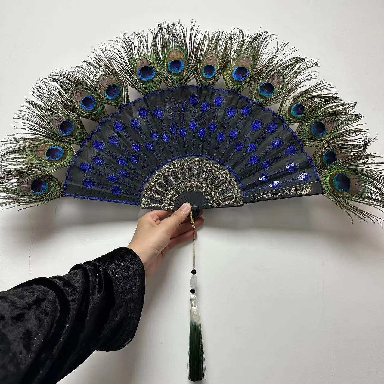 Embroidery Sequin Peacock Feather Folding Fan Lolita Dance Hand Fan with Pendant Gifts Wedding Party Decoration