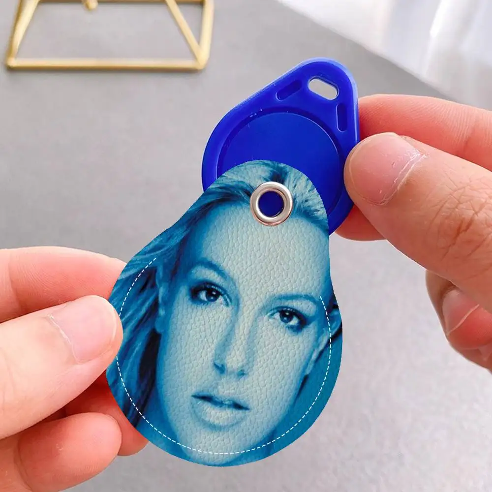 B-Britney S-Spears Keychain Access Card Bag Key Tag Ring Leather Card Holder Keychain Key Ring Door Lock Access Tags