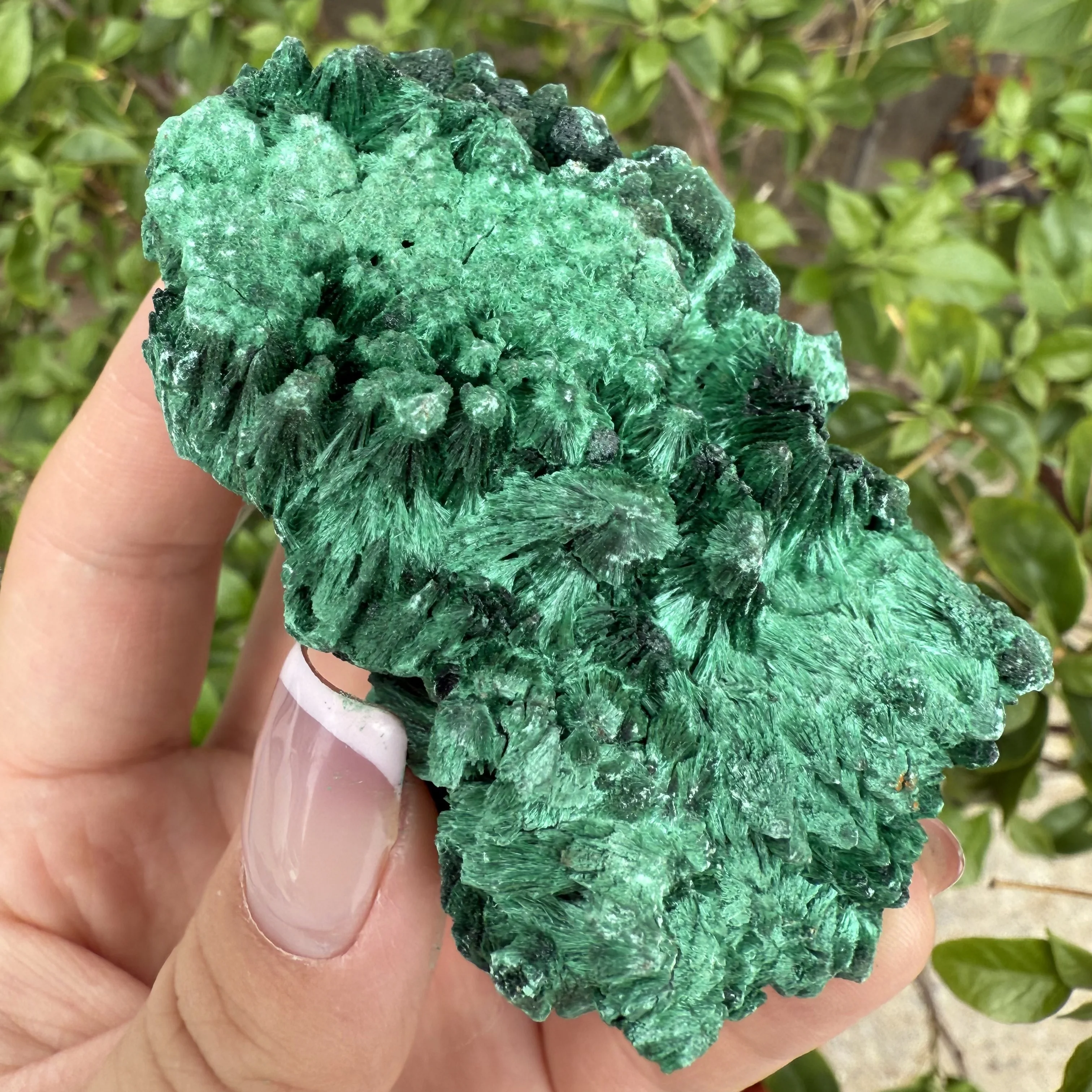 Natural Malachite Symbiotic Stone Geode Crystal Mineral Specimen Reiki Healing Stone Decoration Crafts Collectible