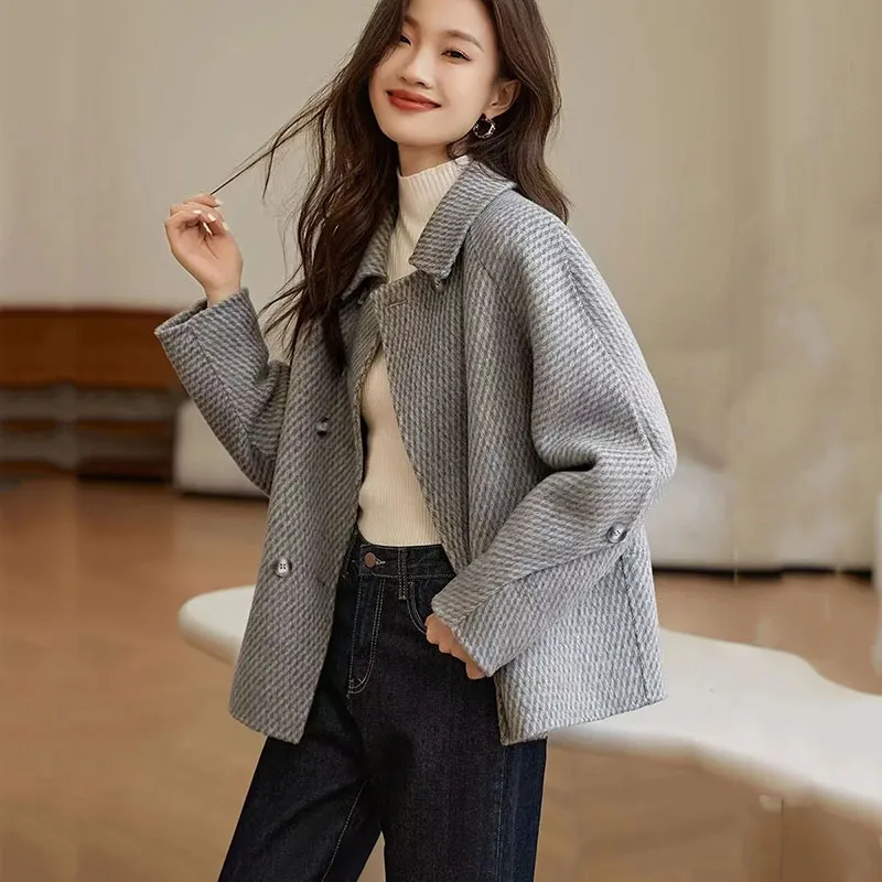 2024 Autumn Winter Women's Woolen Coats New Fashion Korean Solid Short Outerwear Loose Double Breasted Woolen Jacket Female Tops