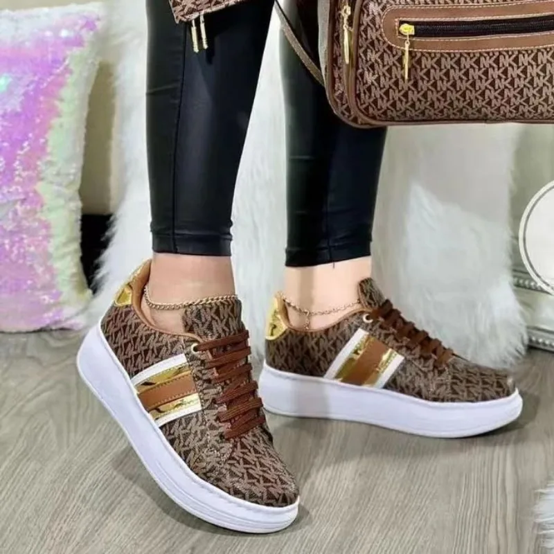 

Shoes for Women 2024 New Walking Sport Women Sneaker Fashion Outdoor Four Season Sneakers Breathable Platform Designer Sneakers