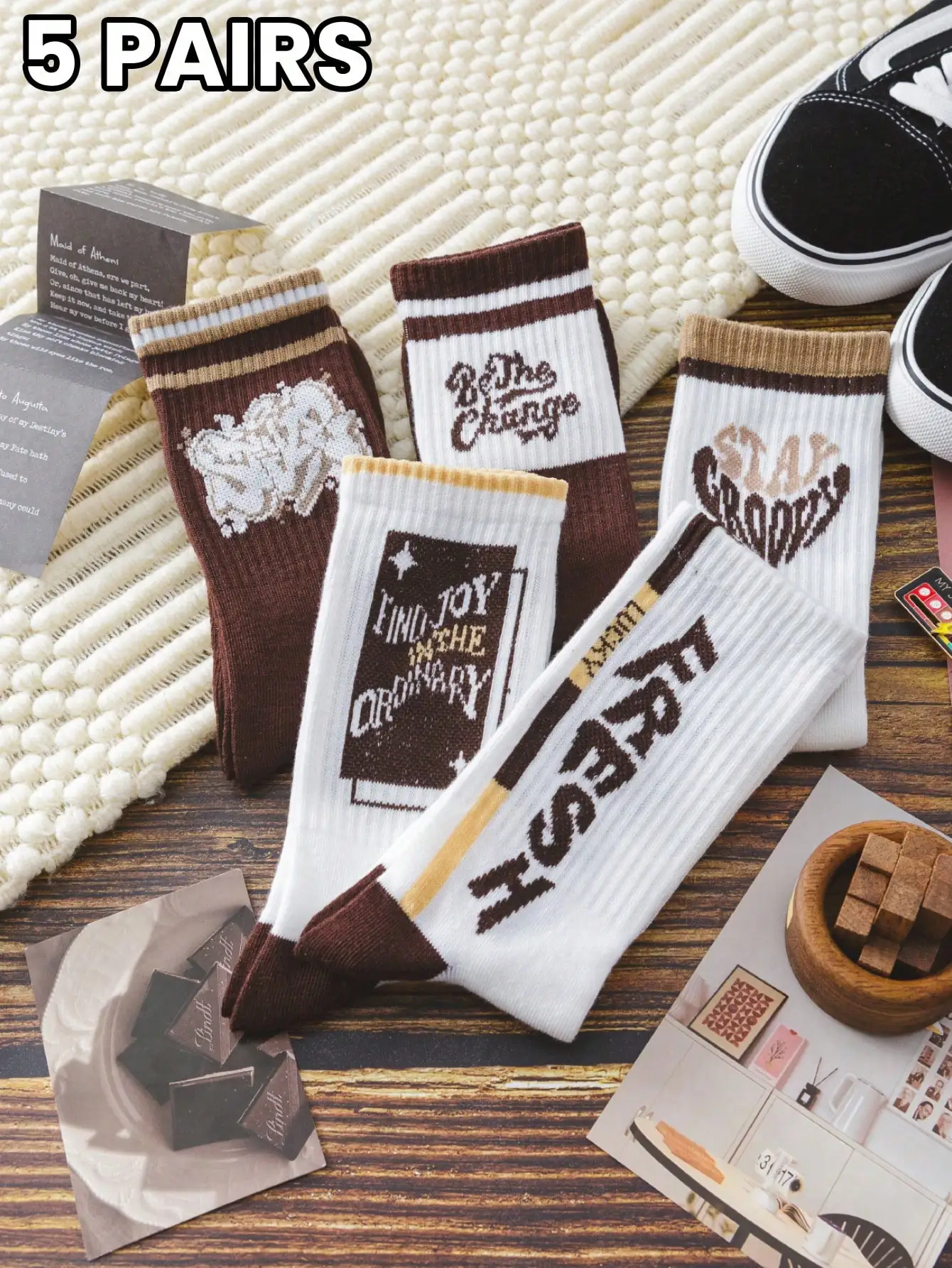 5 Pairs/sets Of Men's Spring and Summer Coffee Color Letter Graffiti Pattern Mid-tube Socks Combination Suitable for Daily Use,