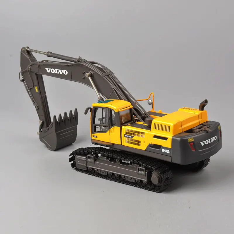 EC480DL Crawler Excavator Diecast Model 1:50 Scale Metal Tracks New in Box