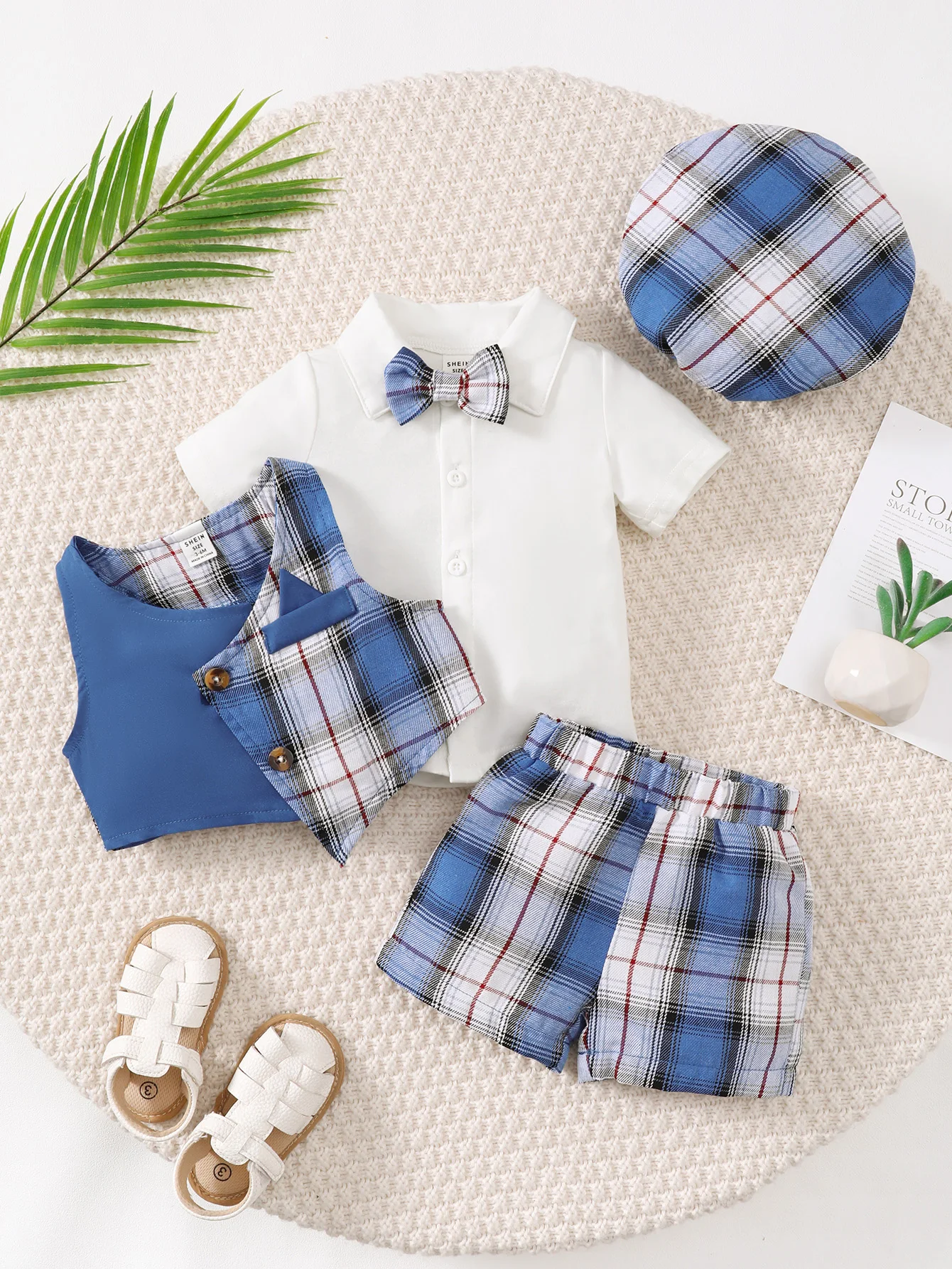 

Женский официальный летний костюм для мальчиков с коротким рукавом, клетчатый Асимметричный жилет, шорты, шляпа, белая маленькая рубашка с отворотом, красивый модный костюм