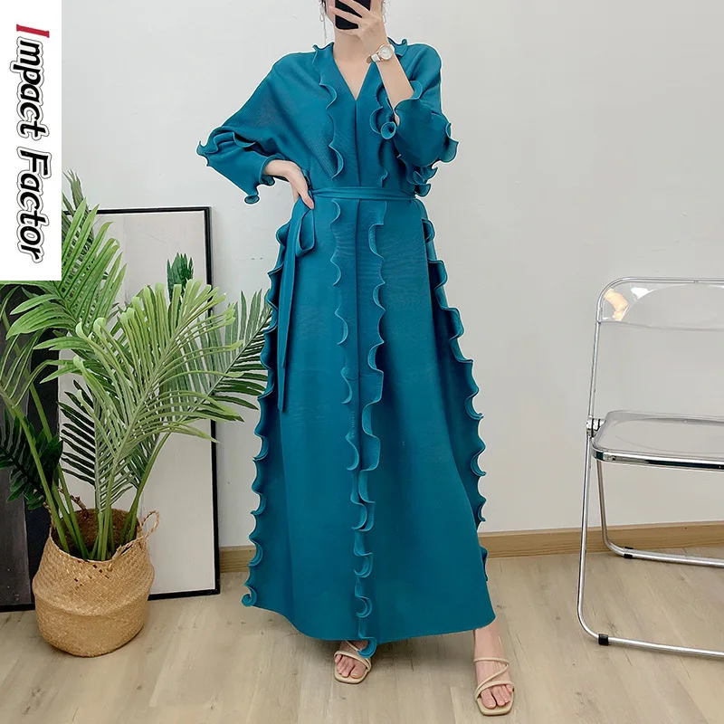 

Pleated Ruffled Edge Dress for Women's Elegant V-neck Belt with Waistband, Solid Color Dress Fashionable, New for Autumn 2024