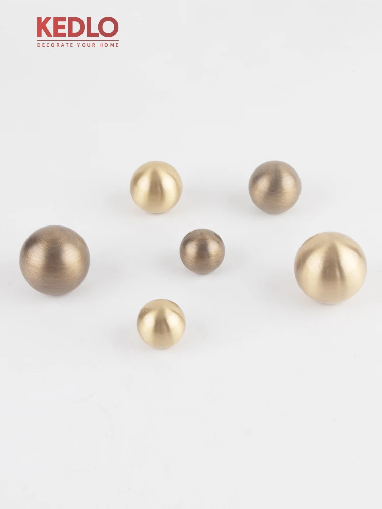 KEDLO Massiver Messing-Kugelgriff, Moderner Luxus-Ziehgriff für Küchenschränke, Antiker Messinggriff, Schubladengriff in Gold – Detail 3