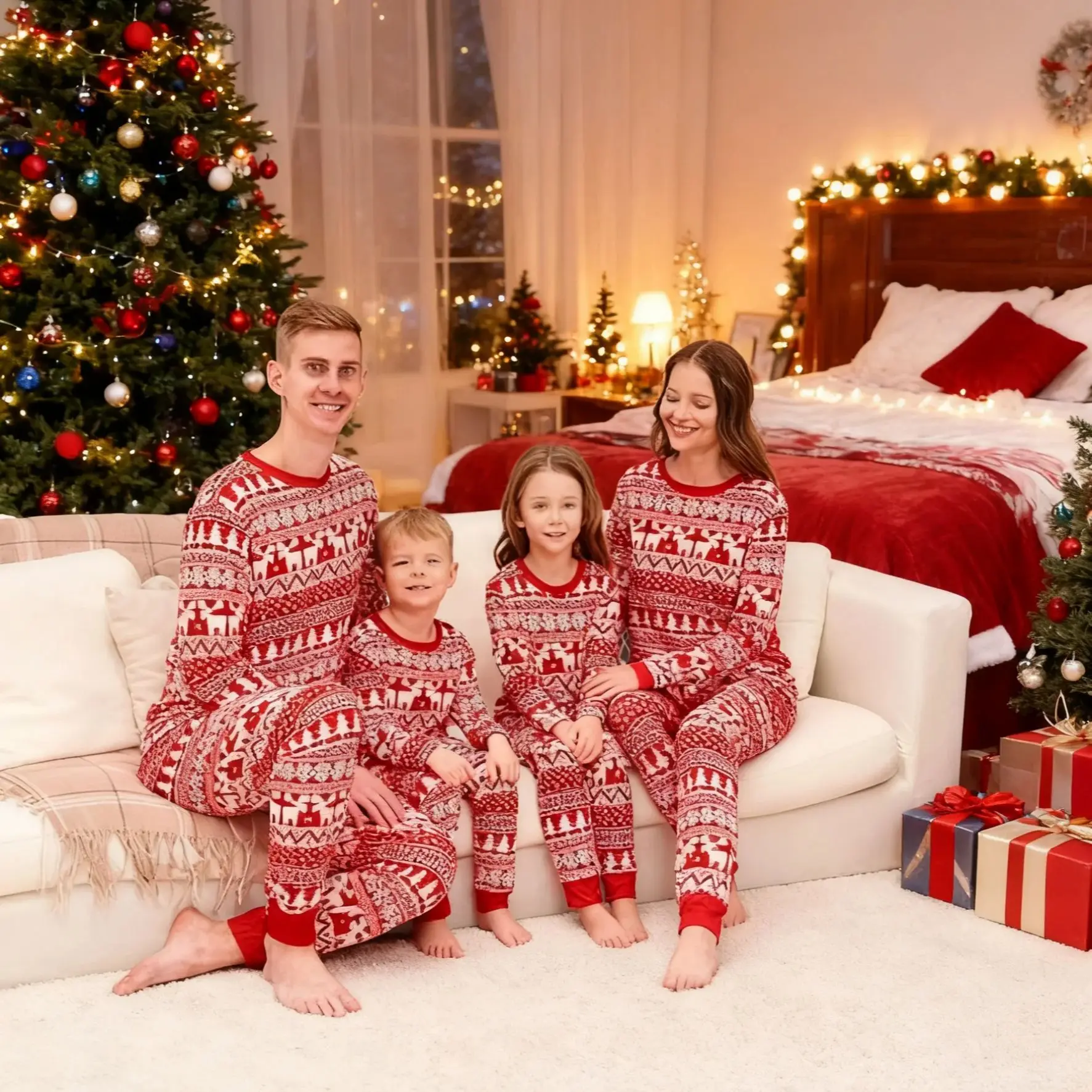 Xams Cartoon Pattern Mom Daughter Dad Kids Matching Pajamas Set 2 Pieces Suit Merry Christmas Baby Romper Soft Loose Xmas Family