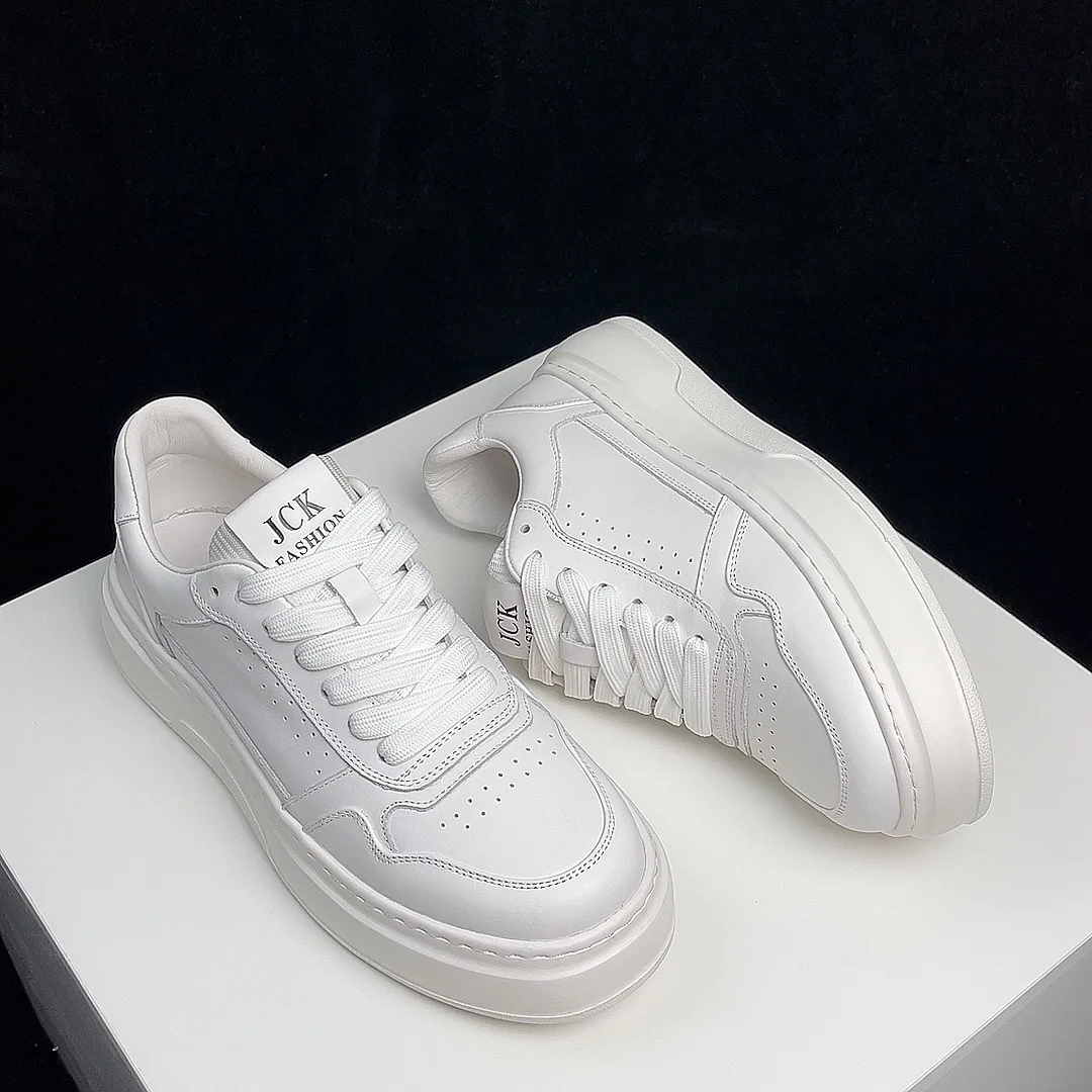 Men's Shoes 2026 Four Seasons Edition Head layer Leather Men's Thick soled Trendy Shoes Versatile Men's Shoes