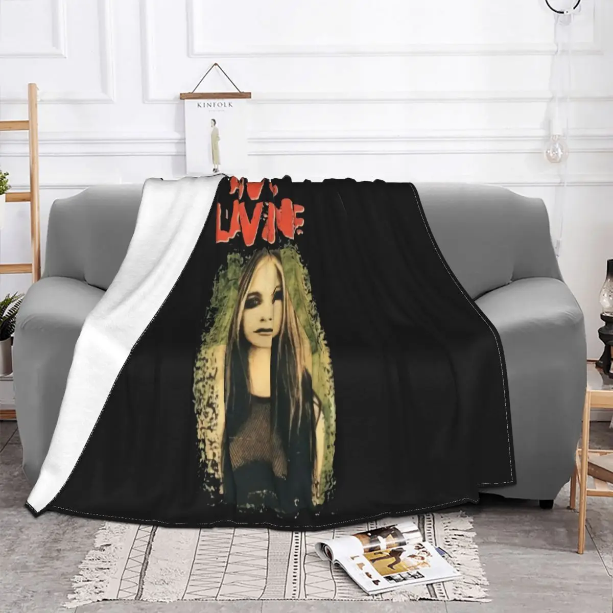 Avril Lavigne Fashion Bonez Tour 2005 Black Unisex M680 Personality Oversize Style Fitness Throw Blanket